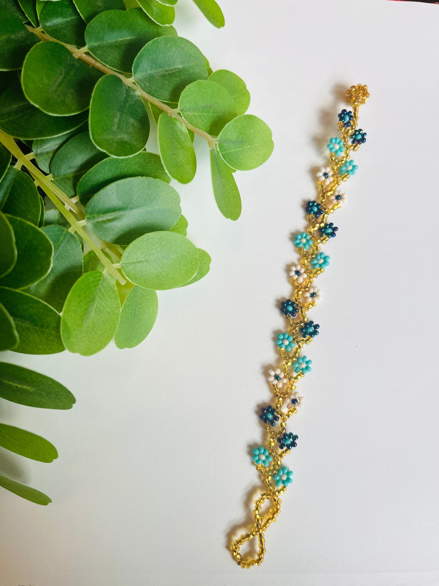 Flores Bracelet (8 colors)