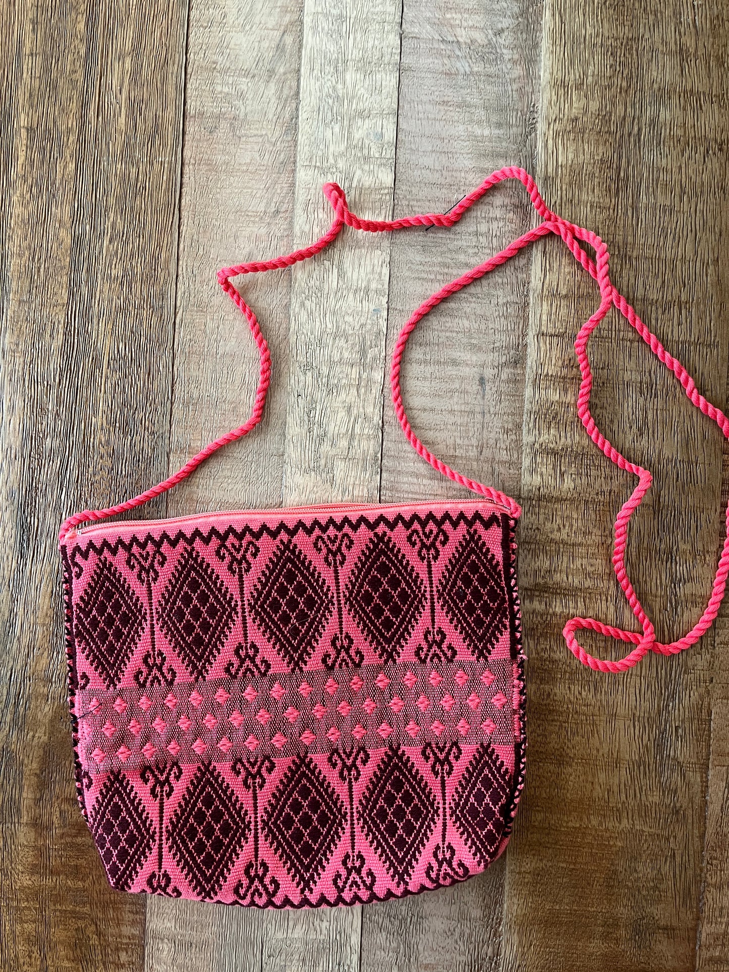 Yeni Woven Crossbody (9 colors)