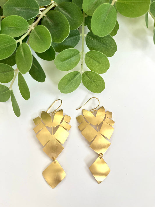 Gold Poderosa Earrings