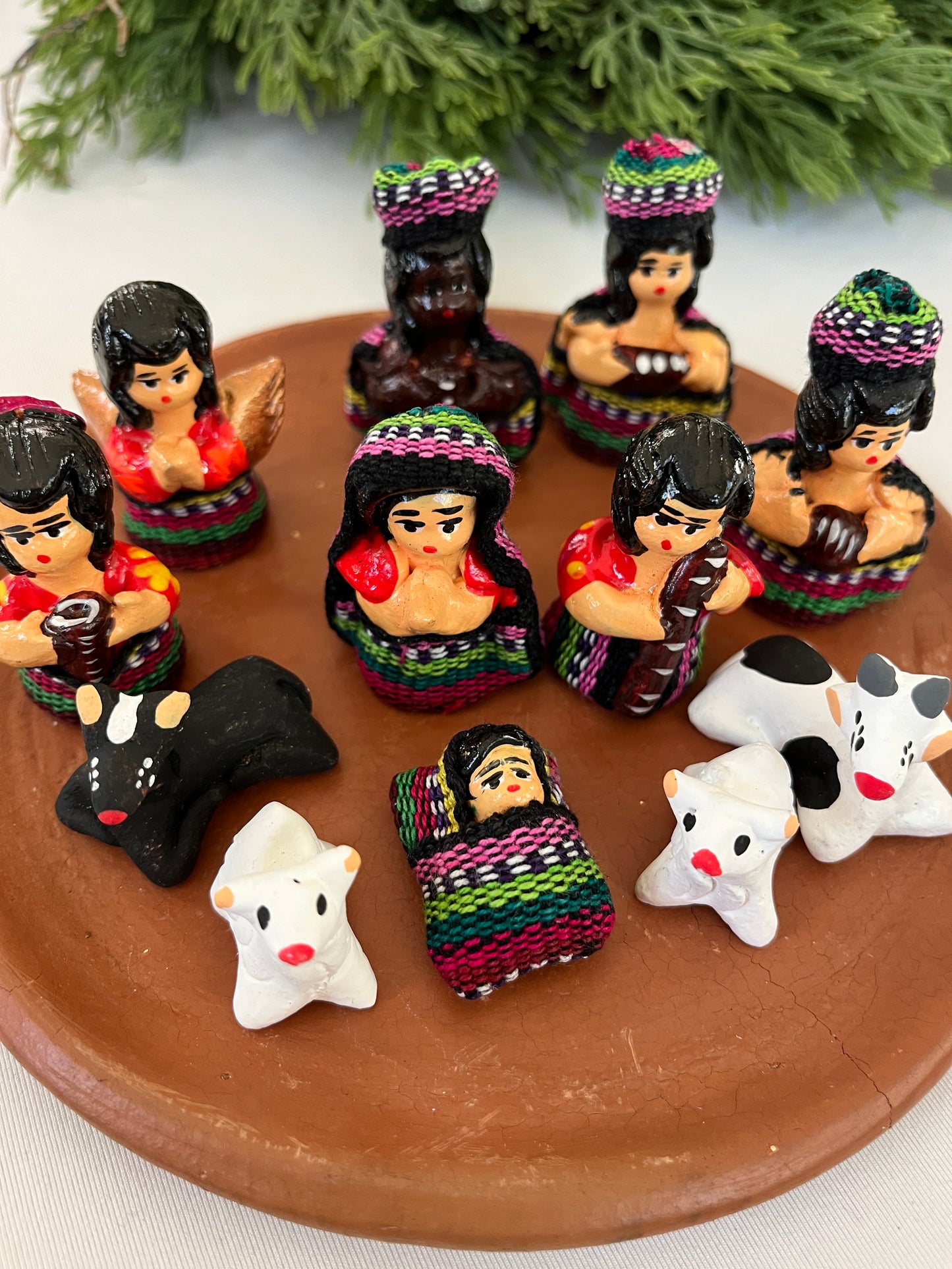 Medium Guatemalan Nativity