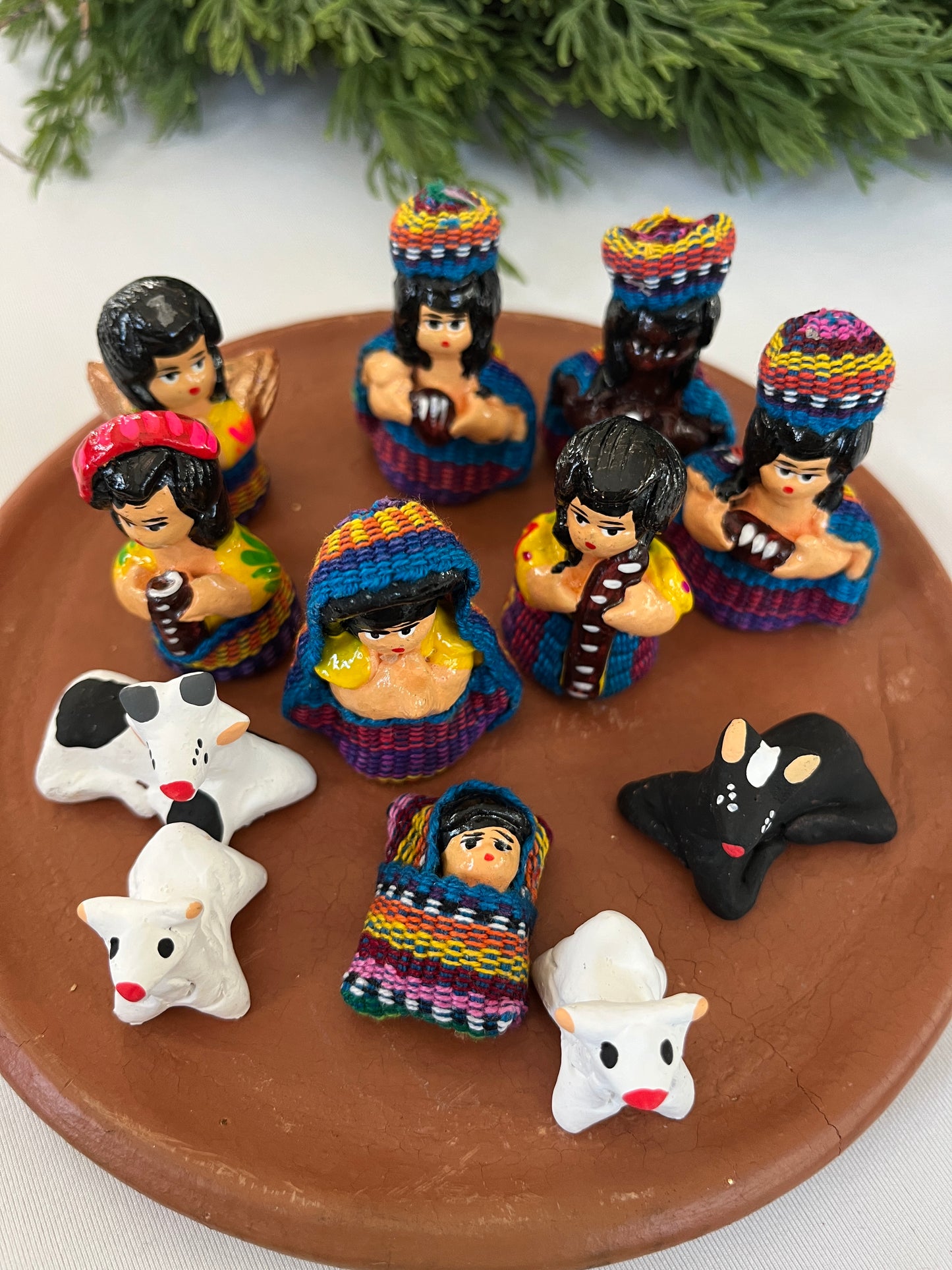 Medium Guatemalan Nativity