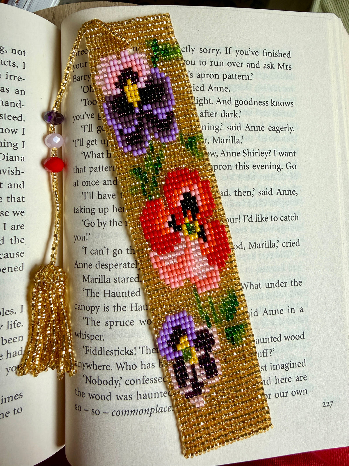 Pansies (Gold) Bookmark