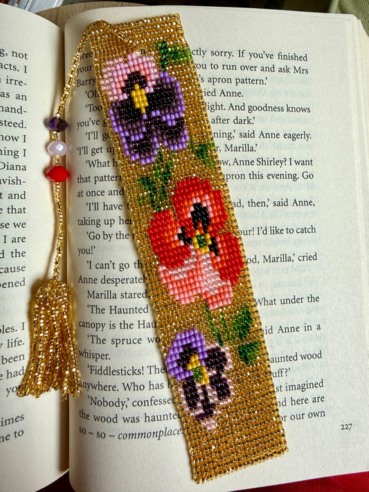 Pansies (Gold) Bookmark