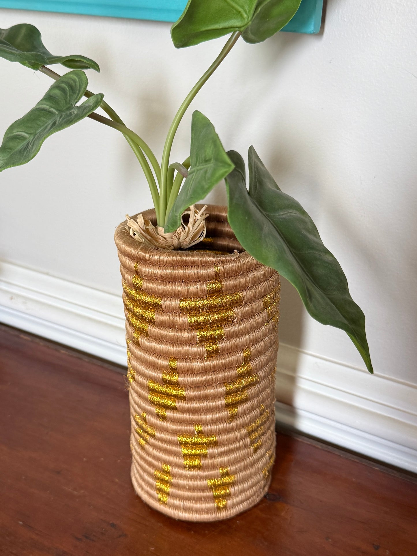 Diamonds Woven Vase - Gold
