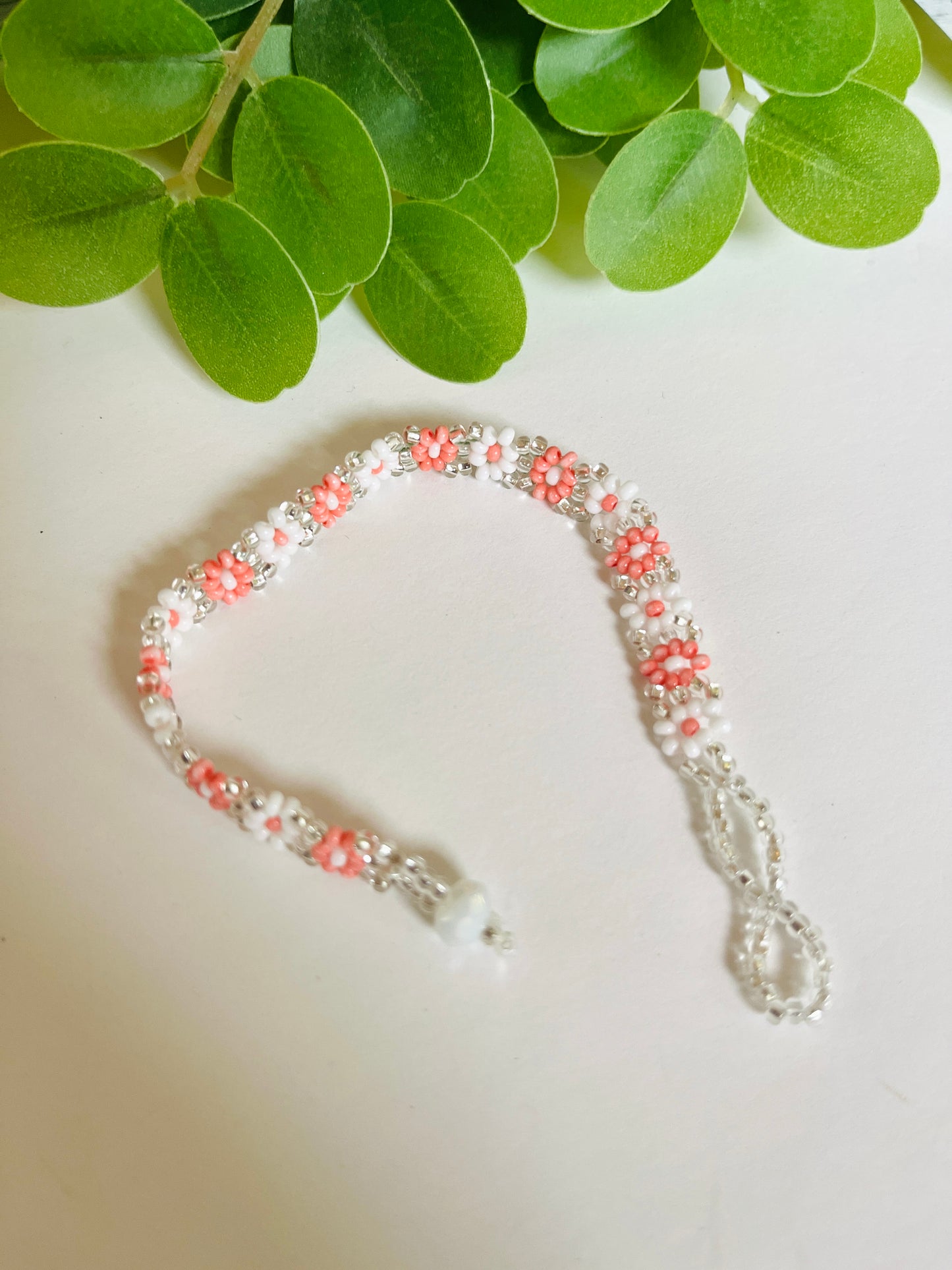 6.75” Daisy Chain Bracelet (3 colors)