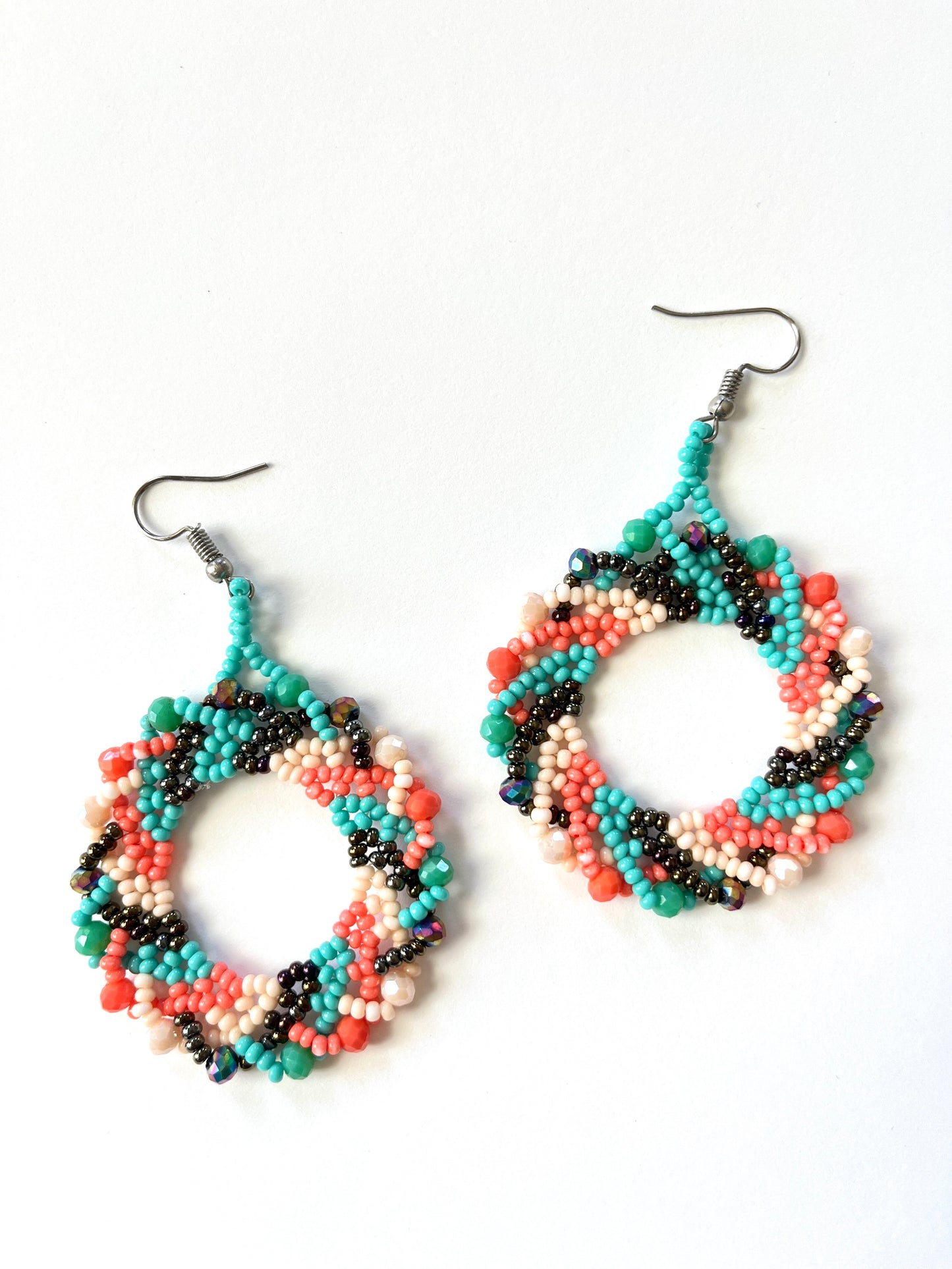 Otomí Beaded Hoops (5 colors)