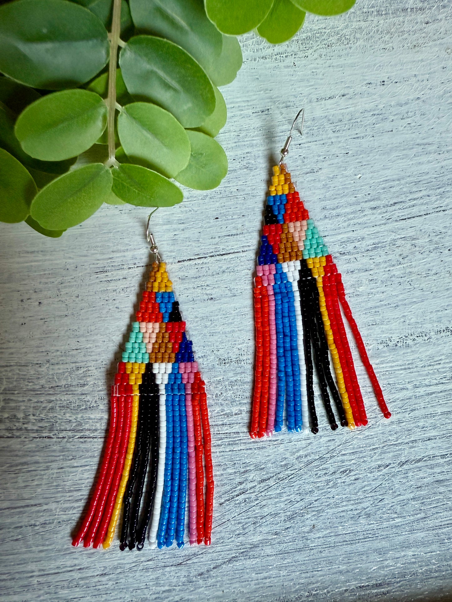 Ríos de Colores Beaded Earrings