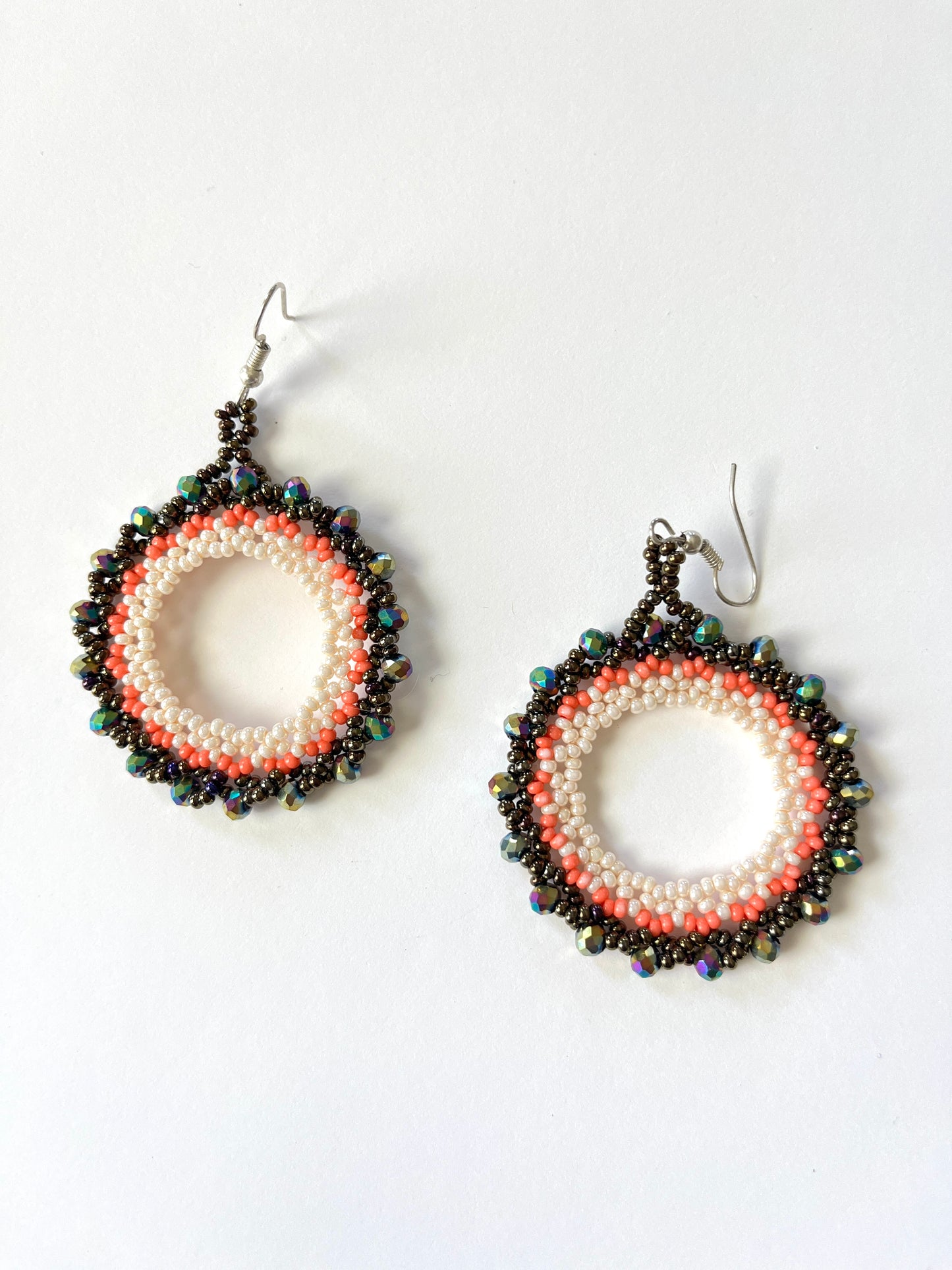 Otomí Beaded Hoops (5 colors)